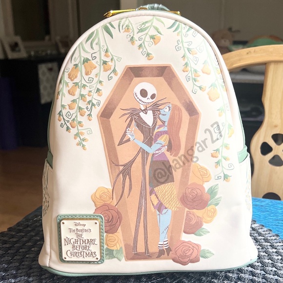 The Nightmare Before Christmas Loungefly Backpack - Picture 8 of 9